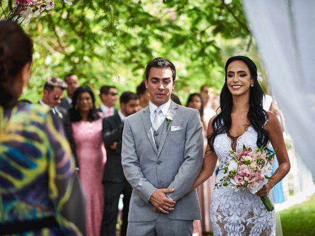O casamento de Junior e Larissa em Araguari, Minas Gerais 58