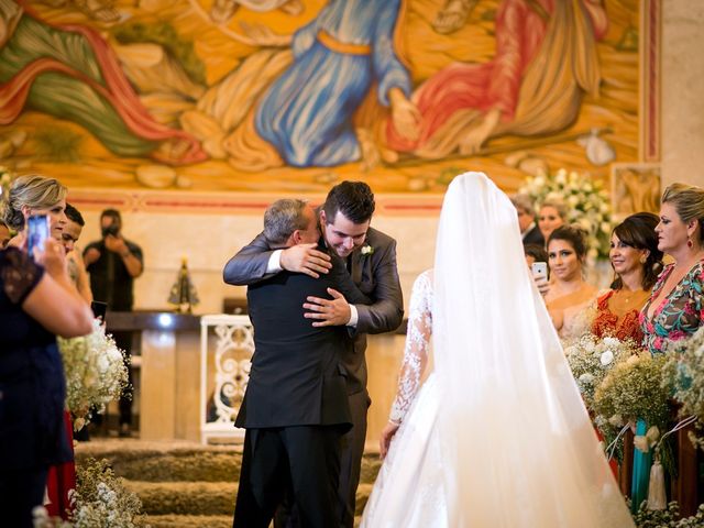 O casamento de Gustavo e Vanessa em Goiânia, Goiás 37