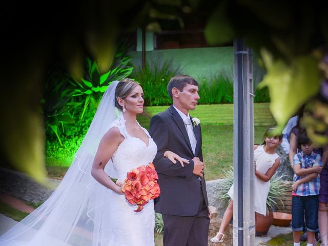 O casamento de Carlos Eduardo e Aldenora em Poços de Caldas, Minas Gerais 14