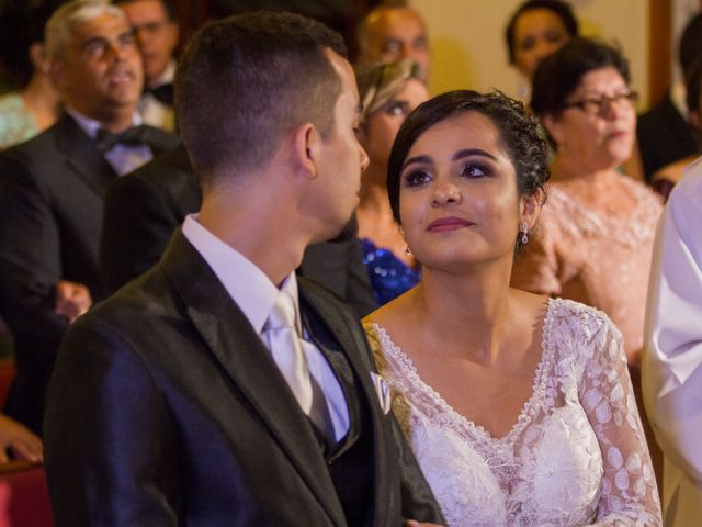 O casamento de Caio e Juliani em Belo Horizonte, Minas Gerais 25