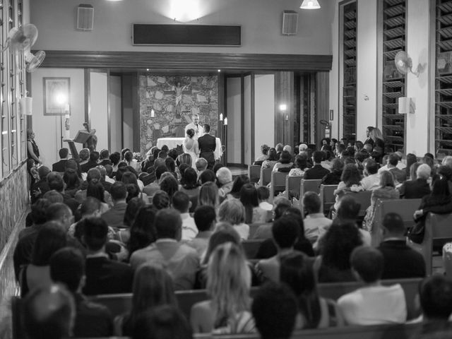 O casamento de Caio e Juliani em Belo Horizonte, Minas Gerais 28