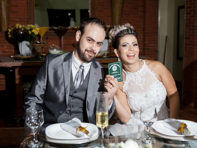 O casamento de Thiago e Dandreya em Maringá, Paraná 36