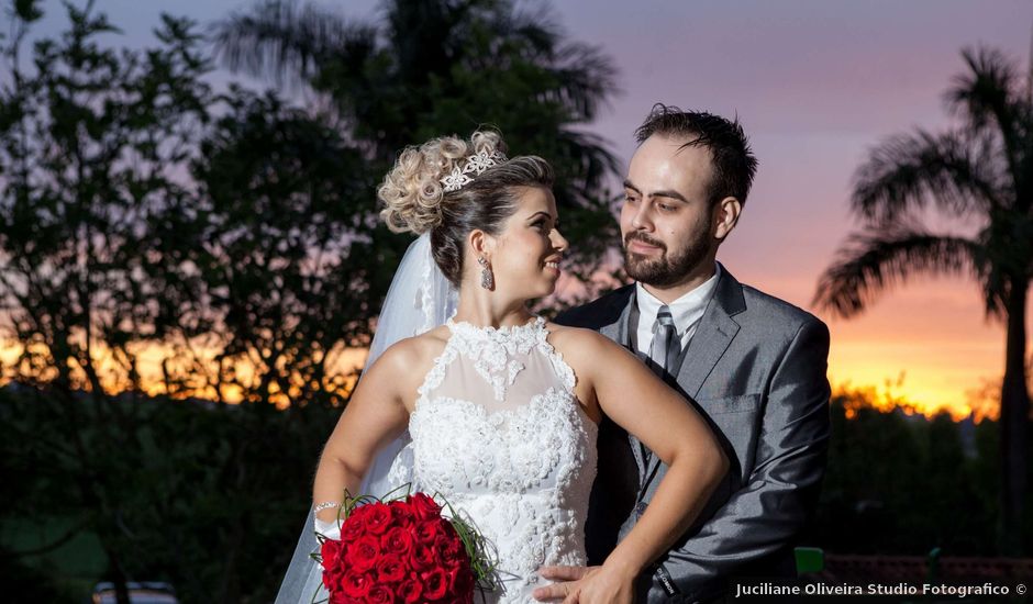 O casamento de Thiago e Dandreya em Maringá, Paraná