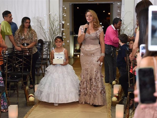 O casamento de Hiran e Rayane em Santo Antônio do Monte, Minas Gerais 12