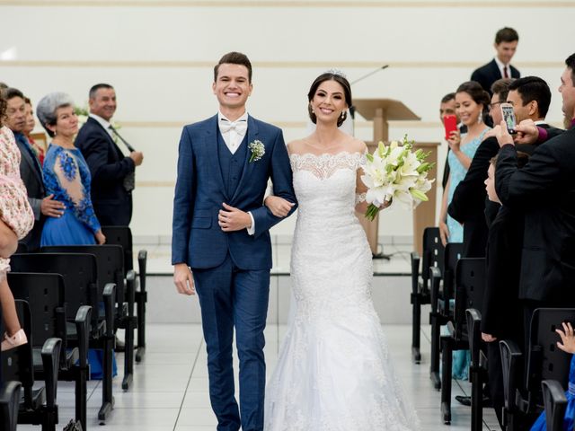O casamento de Tiago e Rebeca em Joinville, Santa Catarina 53