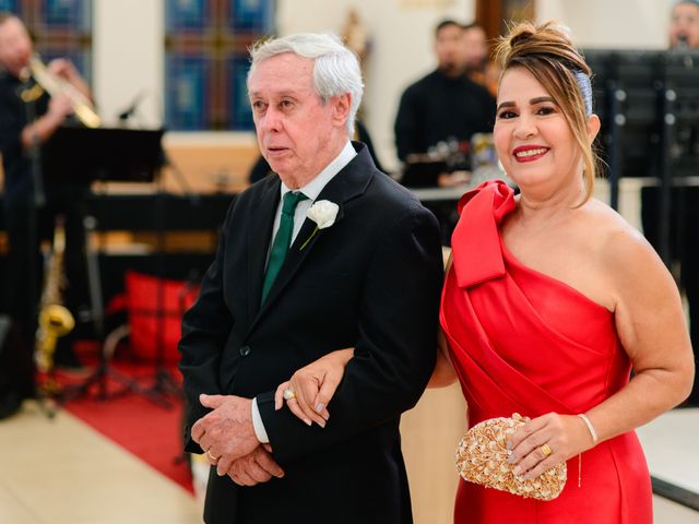 O casamento de Fernando e Camila em Campo Grande, Mato Grosso do Sul 32