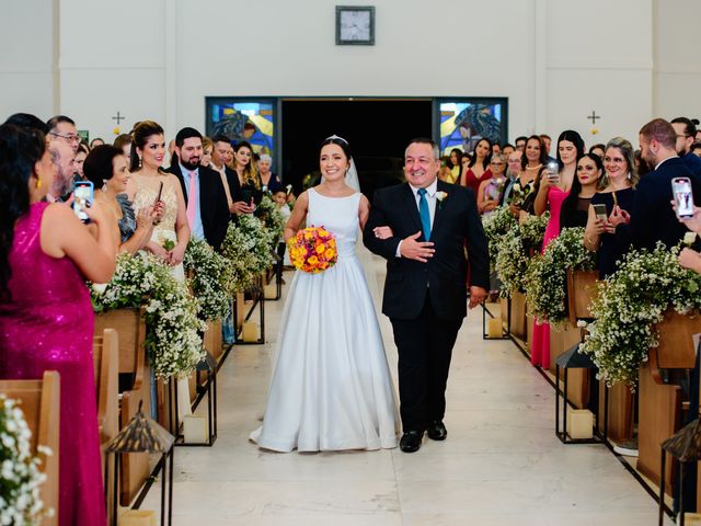 O casamento de Fernando e Camila em Campo Grande, Mato Grosso do Sul 40