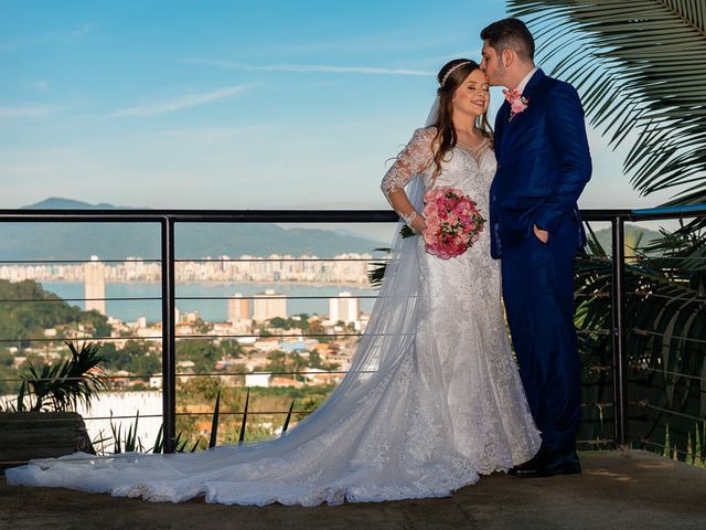 O casamento de Diogo e Thayrine em Itapema, Santa Catarina 35