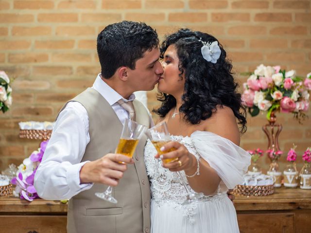 O casamento de Patrick e Camila em São Sebastião, São Paulo Estado 93