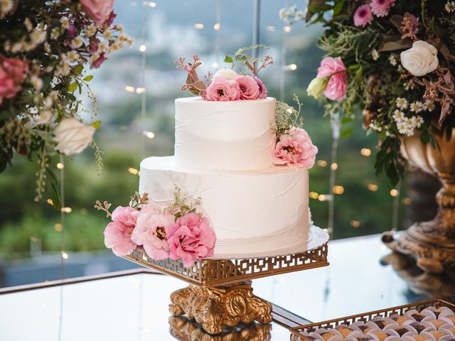 O casamento de Junior e Carina em Itapema, Santa Catarina 4