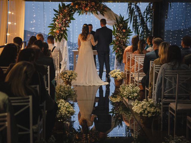 O casamento de Junior e Carina em Itapema, Santa Catarina 11