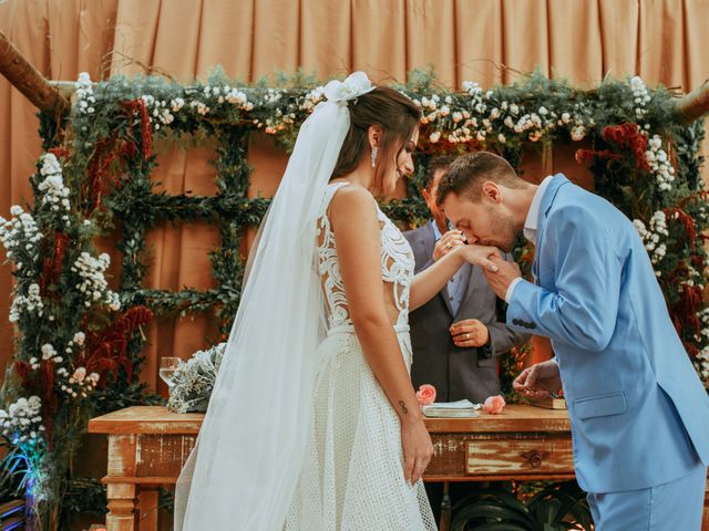 O casamento de Claudio e Larissa em Anchieta, Espírito Santo 31