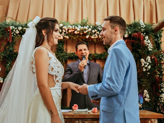 O casamento de Claudio e Larissa em Anchieta, Espírito Santo 33