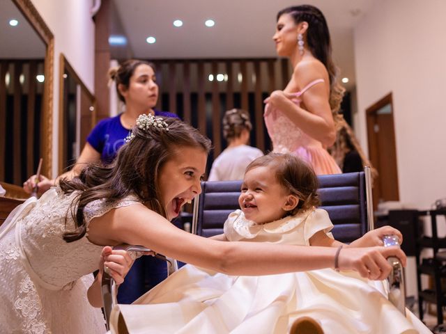 O casamento de Alexandre e Vanessa em Itapema, Santa Catarina 5