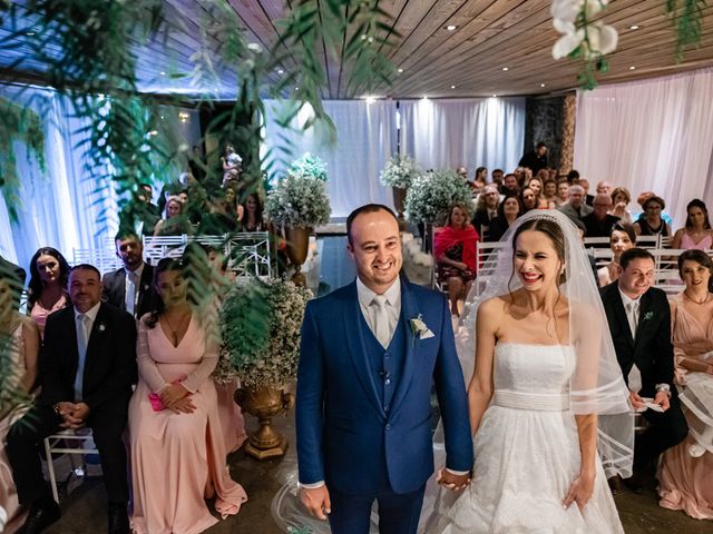 O casamento de Alexandre e Vanessa em Itapema, Santa Catarina 29