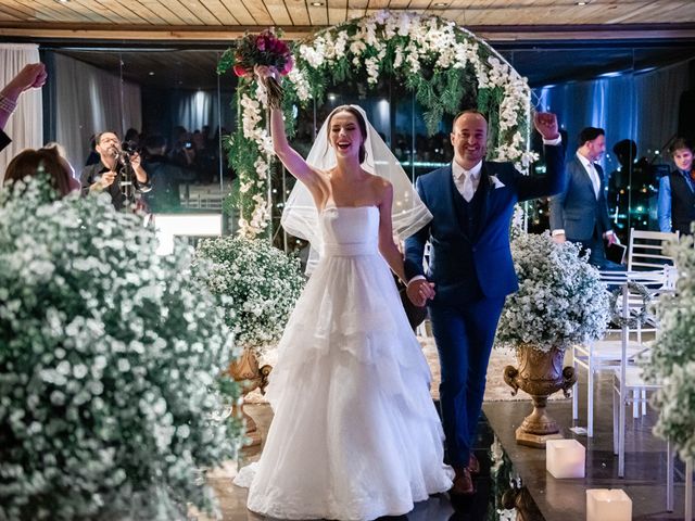 O casamento de Alexandre e Vanessa em Itapema, Santa Catarina 44