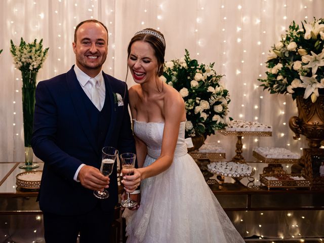 O casamento de Alexandre e Vanessa em Itapema, Santa Catarina 54