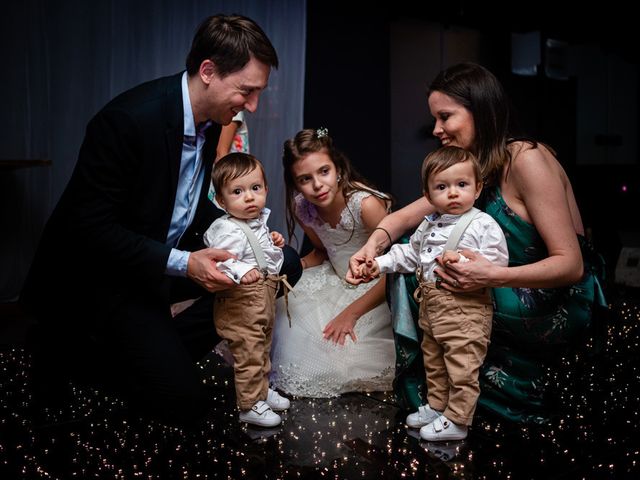 O casamento de Alexandre e Vanessa em Itapema, Santa Catarina 60