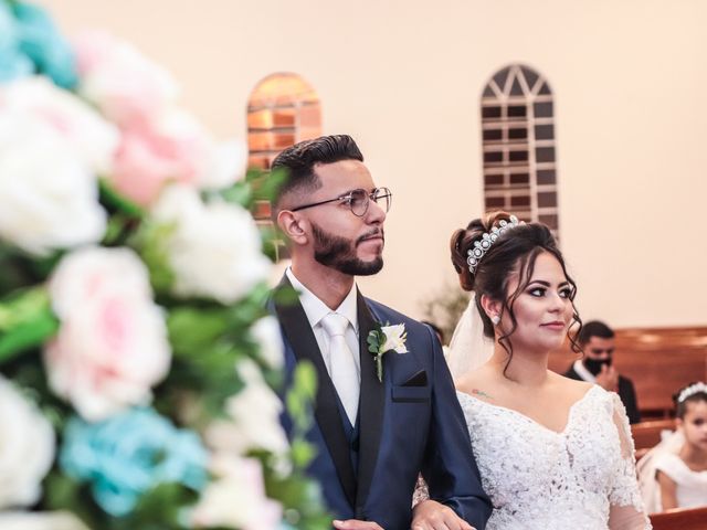 O casamento de Gustavo e Daniela em Justinópolis, Minas Gerais 4