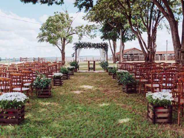 O casamento de Luís Fernando  e Ana Cláudia em Itaquiraí, Mato Grosso do Sul 12