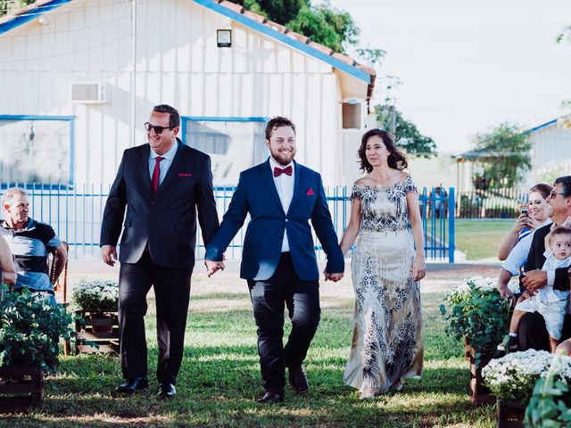 O casamento de Luís Fernando  e Ana Cláudia em Itaquiraí, Mato Grosso do Sul 18