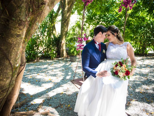 O casamento de Willian e Barbara em Itapema, Santa Catarina 66