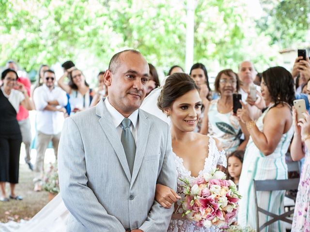 O casamento de Alessandro e Luciana em Camaragibe, Pernambuco 18