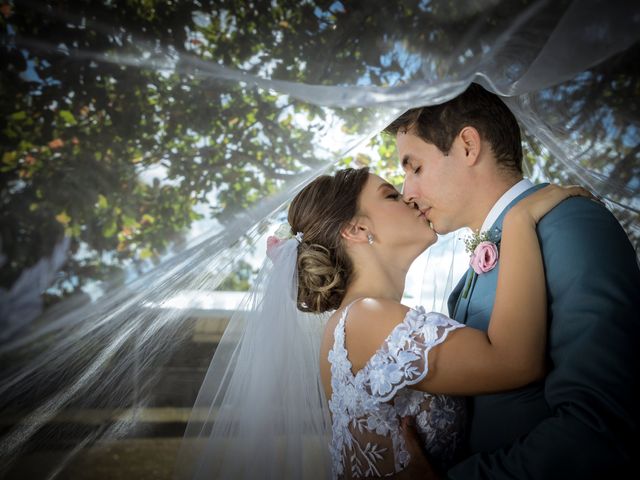 O casamento de Alessandro e Luciana em Camaragibe, Pernambuco 33