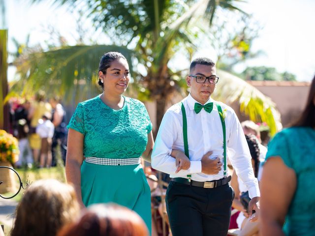 O casamento de Dhiury e Juliana em Campo Novo do Parecis, Mato Grosso 14