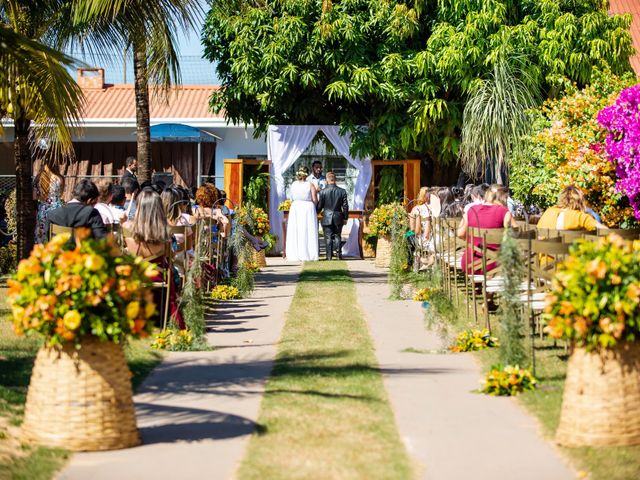 O casamento de Dhiury e Juliana em Campo Novo do Parecis, Mato Grosso 17