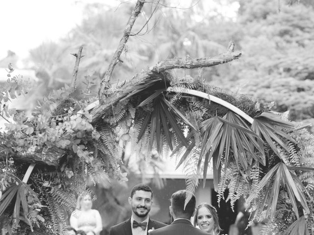 O casamento de Gustavo e Larissa  em Vinhedo, São Paulo Estado 9