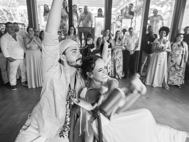 O casamento de Gustavo e Larissa  em Vinhedo, São Paulo Estado 16