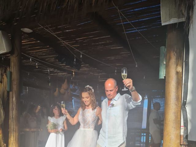 O casamento de Cláudia e Alisson em Fernando de Noronha, Pernambuco 10