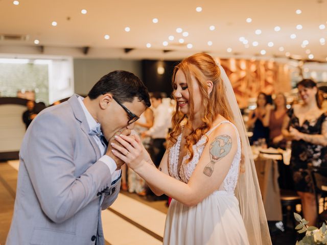 O casamento de Alex e Giullia em Curitiba, Paraná 23