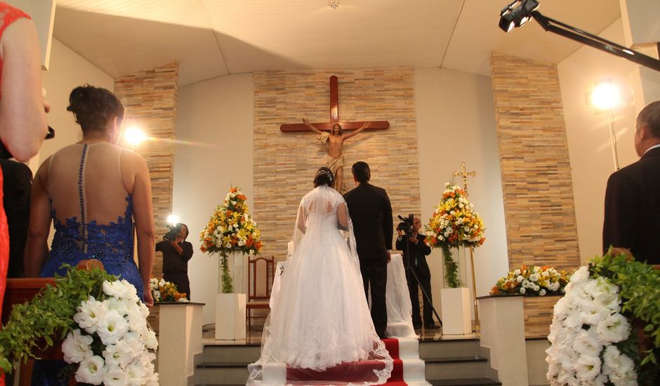 O casamento de Deivson  e Débora em Itabira, Minas Gerais