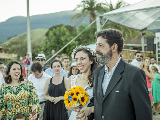 O casamento de Ricardo e Priscila em São Sebastião, São Paulo Estado 35