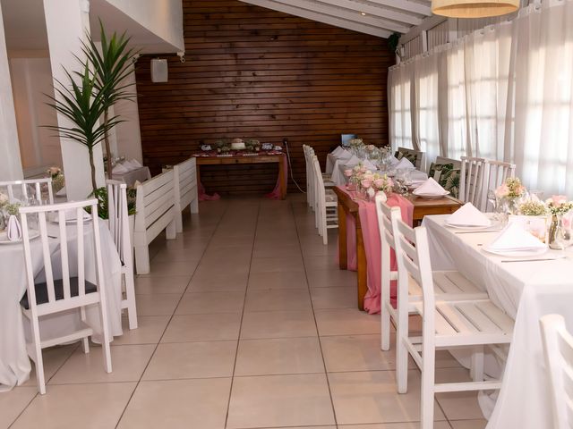 O casamento de Douglas  e Karina em Florianópolis, Santa Catarina 4