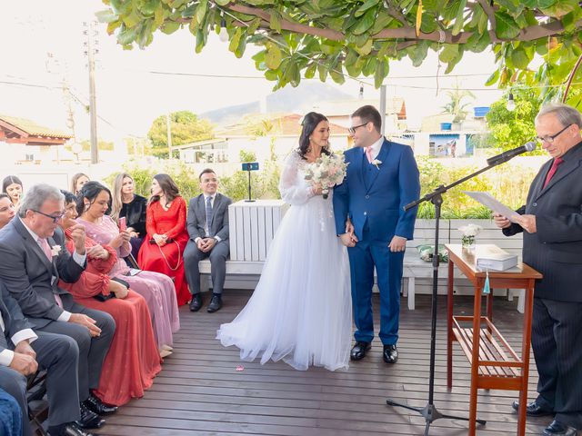 O casamento de Douglas  e Karina em Florianópolis, Santa Catarina 7