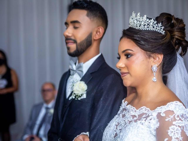 O casamento de Mateus e Carolina em Betim, Minas Gerais 34