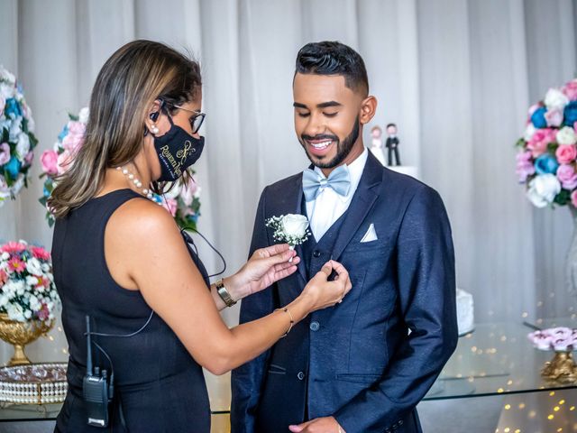 O casamento de Mateus e Carolina em Betim, Minas Gerais 36