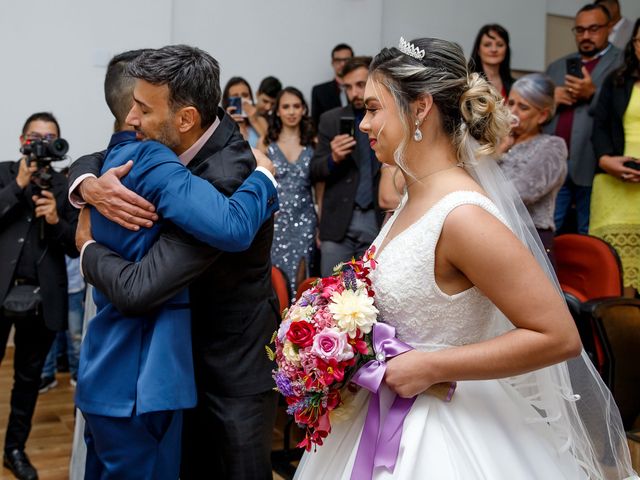 O casamento de Robson e Heloisa em Curitiba, Paraná 86