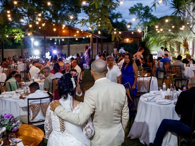 O casamento de Denis e Nilcelena  em Três Corações, Minas Gerais 10