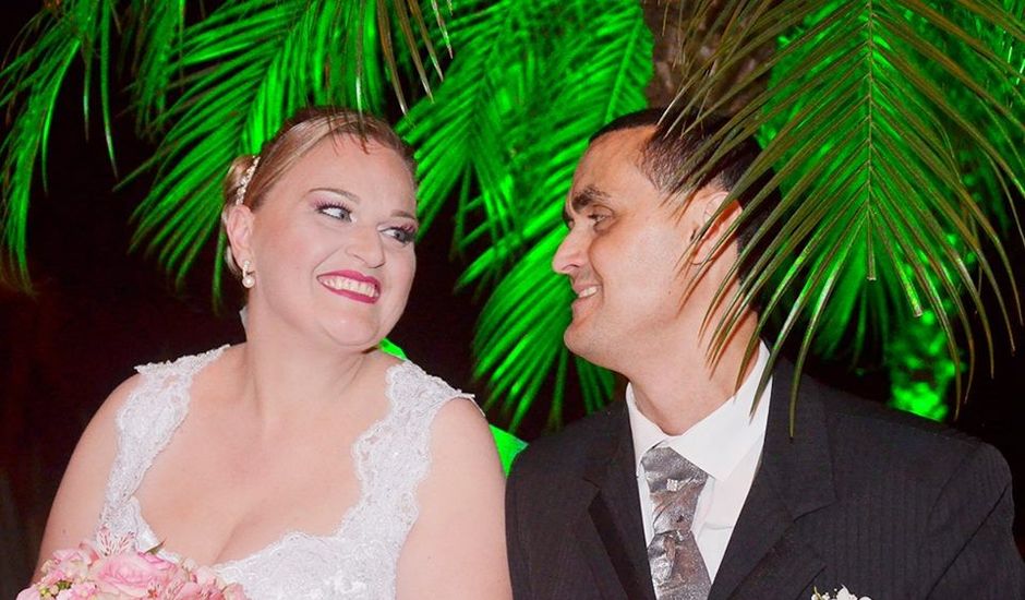 O casamento de André e Angélica em Estância Velha, Rio Grande do Sul