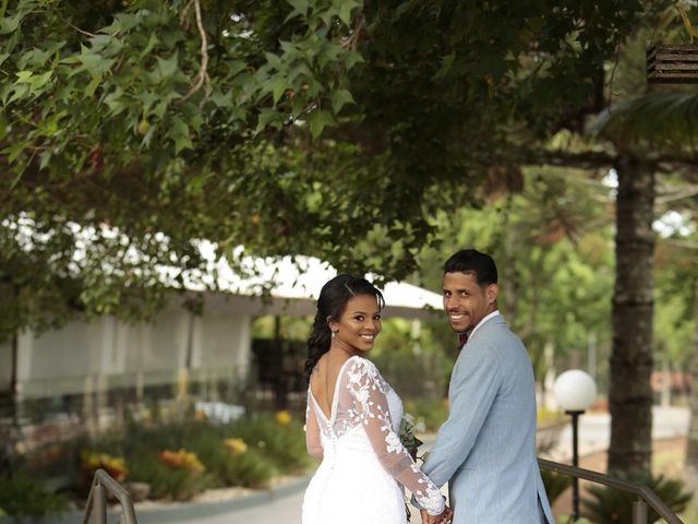 O casamento de Gleydson e Regiane  em Contagem, Minas Gerais 23