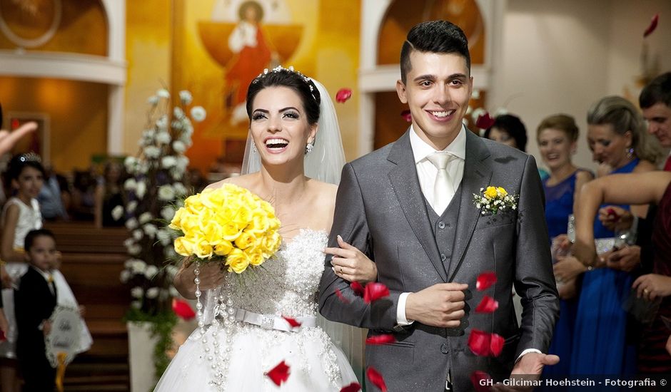 O casamento de Carlos e Ariate em Joinville, Santa Catarina