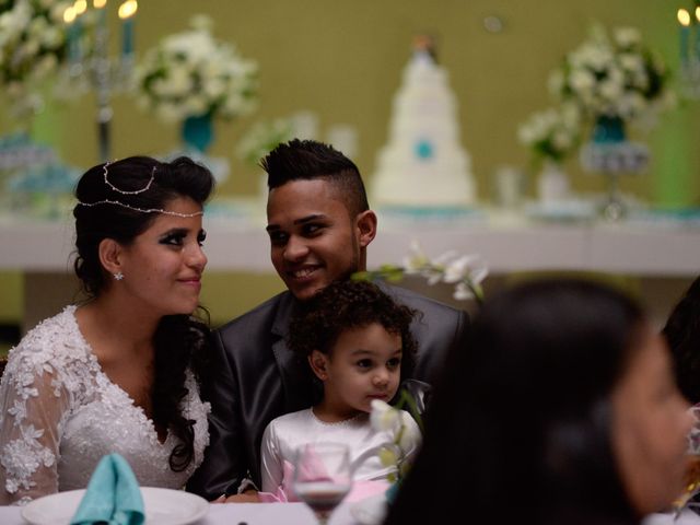 O casamento de Menarle e Aline  em Jandira, São Paulo Estado 14