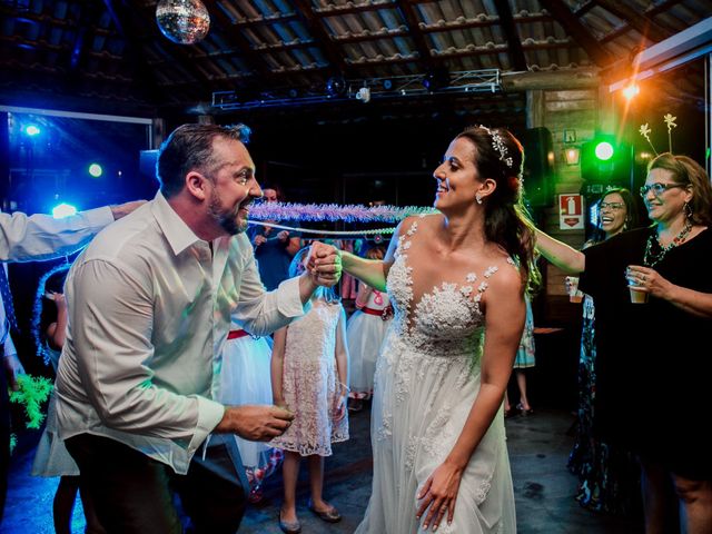 O casamento de Marcelo e Vanessa em Curitiba, Paraná 112