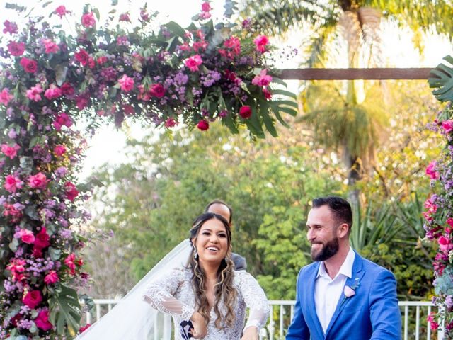 O casamento de Leonardo e Izabela  em Belo Horizonte, Minas Gerais 6
