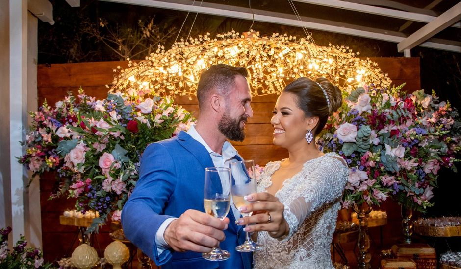 O casamento de Leonardo e Izabela  em Belo Horizonte, Minas Gerais