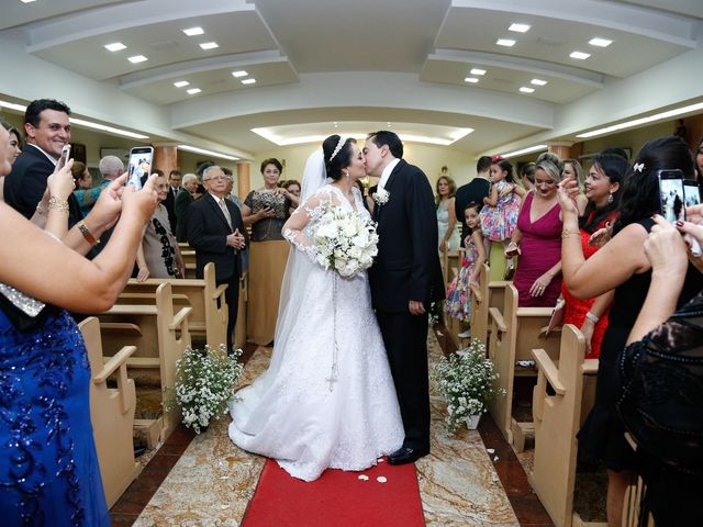 O casamento de Fábio e Roberta em Fortaleza, Ceará 10